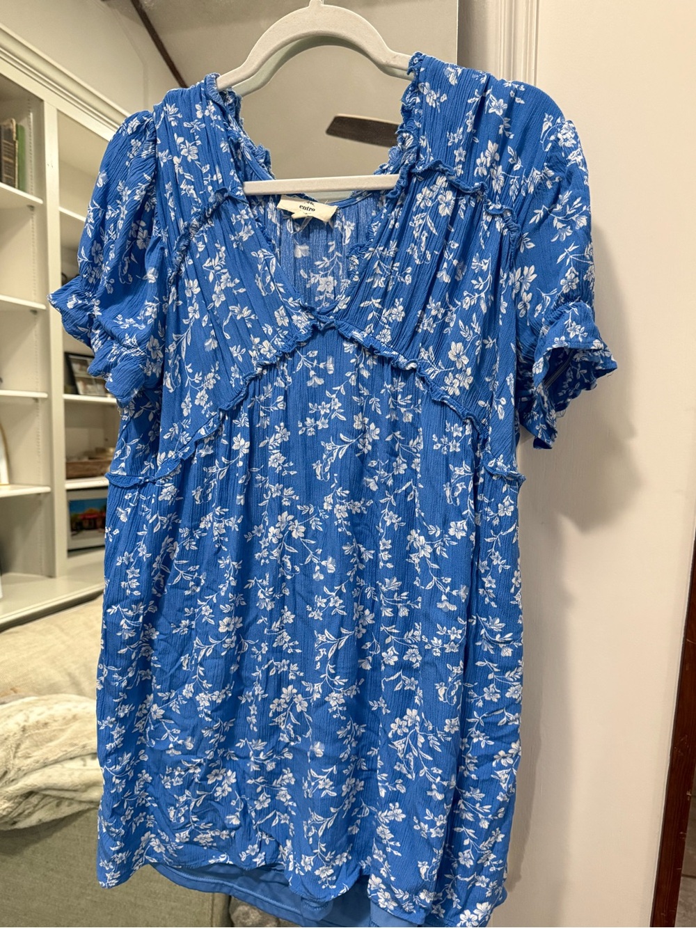 Entro Blue Floral Ruffled Blouse